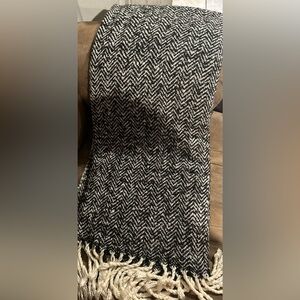 Pottery Barn Black and White Furniture Cover